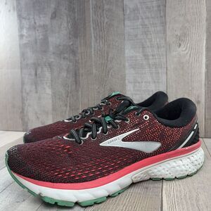 Brooks Ghost 11 Women's Size 10 Running Shoes Athletic Sneakers Black Pink